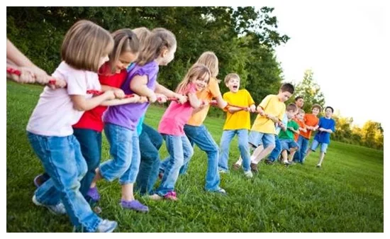 Giochi per 5 6 7 8 anni Ragazzi Bambino, Giocattolo per ragazzo Ragazze  Outdoor Giocattolo per bambini Compleanno 4-9 anni Ragazzo Bambini  Lanciadischi Volanti Giocattolo Fengshuo